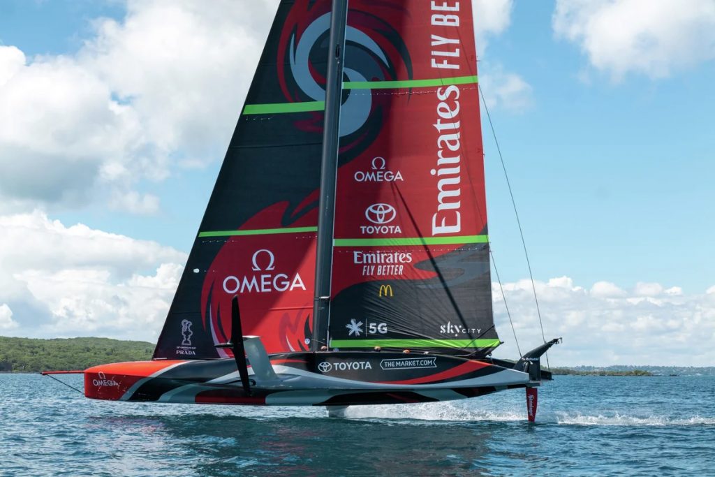 L'évolution technologique des bateaux de course